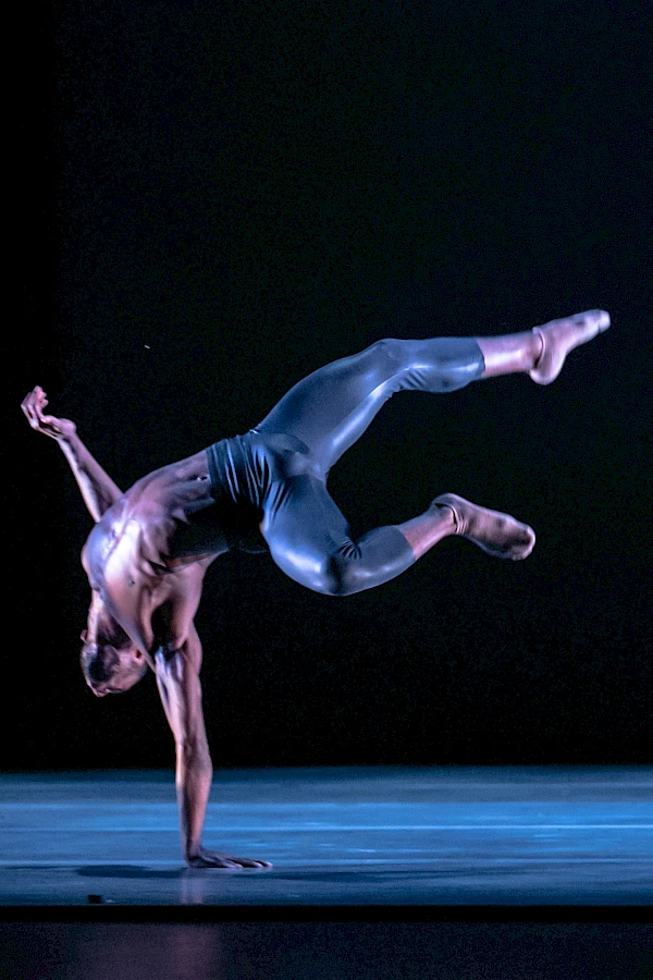 Alonzo King Lines Ballet